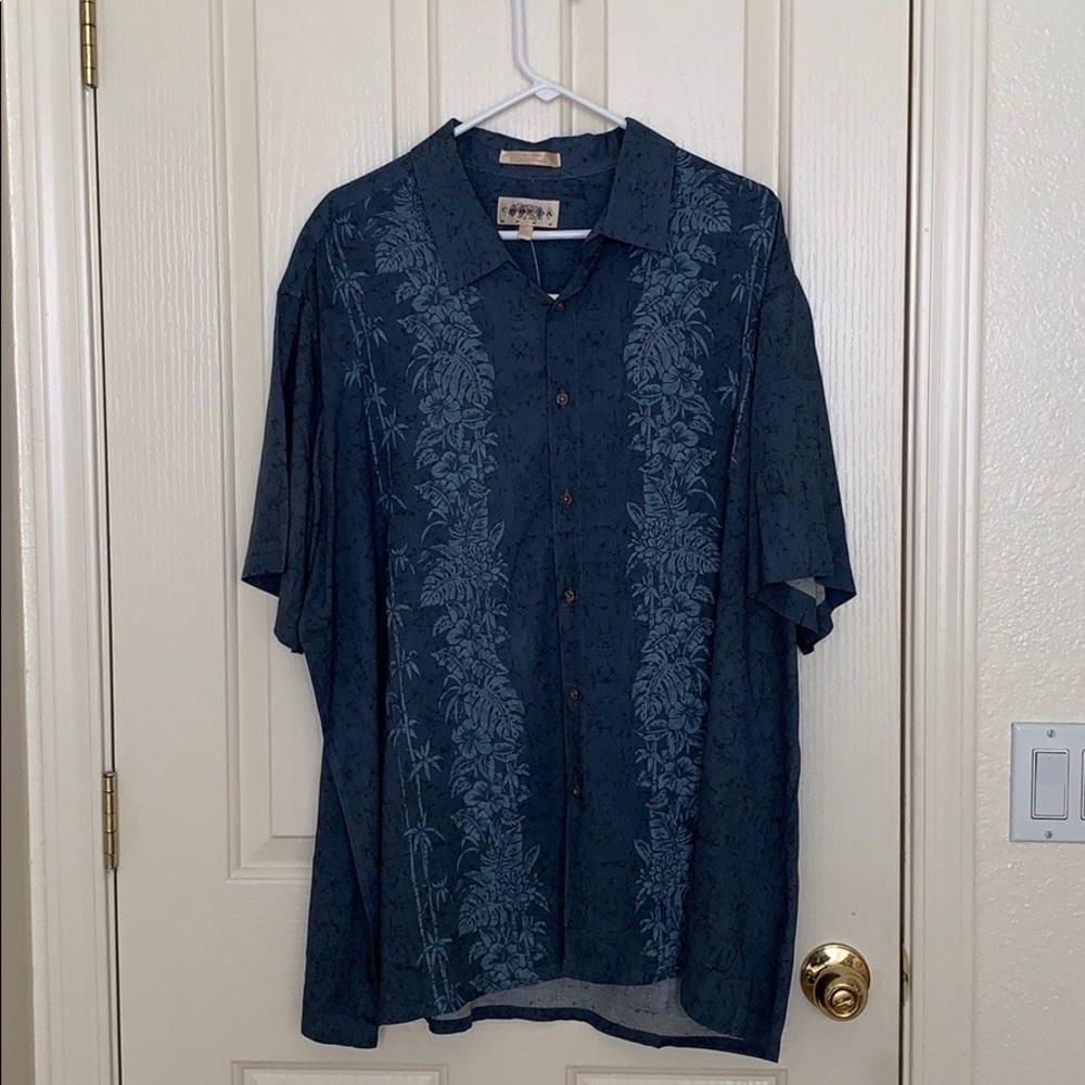 Hawaiian blue mens button up shirt